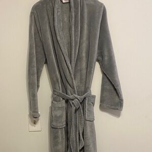 Women's Plush Gray Robe